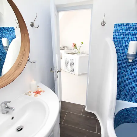 Vip * Oia (Santorini)